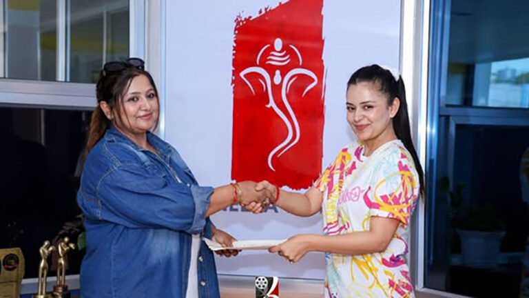 नीताको फिल्म ‘पार्वती’ मा दीपाश्री निरौलाको इन्ट्री